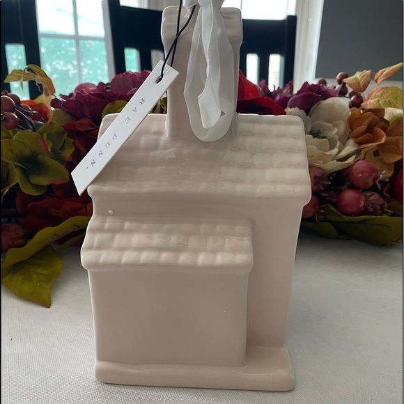 ⭐️HOST PICK⭐️👰‍♀️NWT Rae Dunn Brides Side Birdhouse - Picture 3 of 10